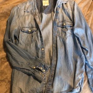 American Eagle long sleeve